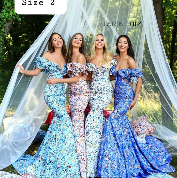 Tarik Ediz Dresses & Skirts - Tarik Ediz blue floral off shoulder floral dress